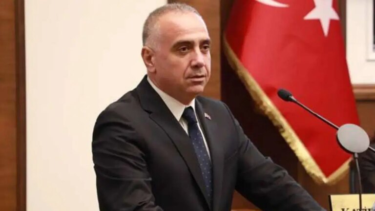 buyukcekmece-baskanvekili-ahmet-sahin-icin-tutuklama-talebi-fbPFx5Ps.jpg