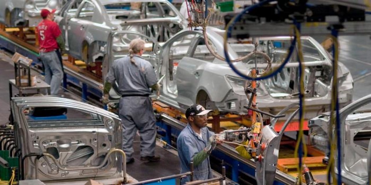 otomotiv sektorunde 350 bin calisan risk altinda UsWyI4Sv.jpg