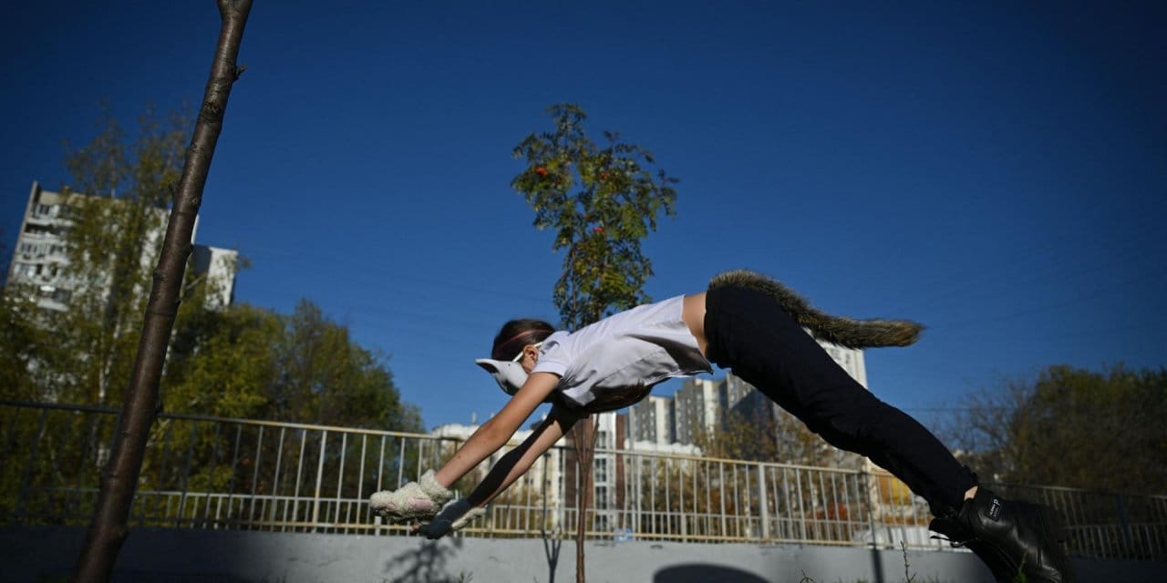 egzersiz kurallarini degistiren en cilgin trend bu akimin takipcileri bunun tum vucudu calistirdigini iddia ediyor 7s2qFeDO.jpg