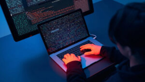 700-binden-fazla-kisinin-kisisel-verileri-calindi-universite-basvuru-sitesine-siber-saldiri-YWxsU8EE