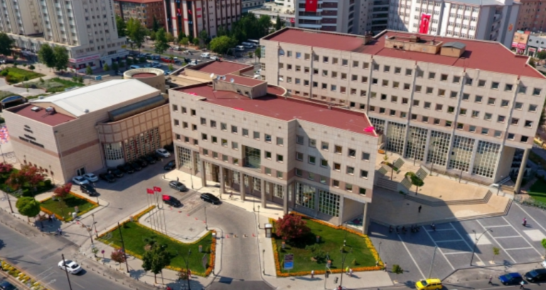 chpli-isim-ortaya-cikardi-ayni-parselde-yaklasik-5-kat-fark-sifir-metrekareye-odeme-aAwlRnTc