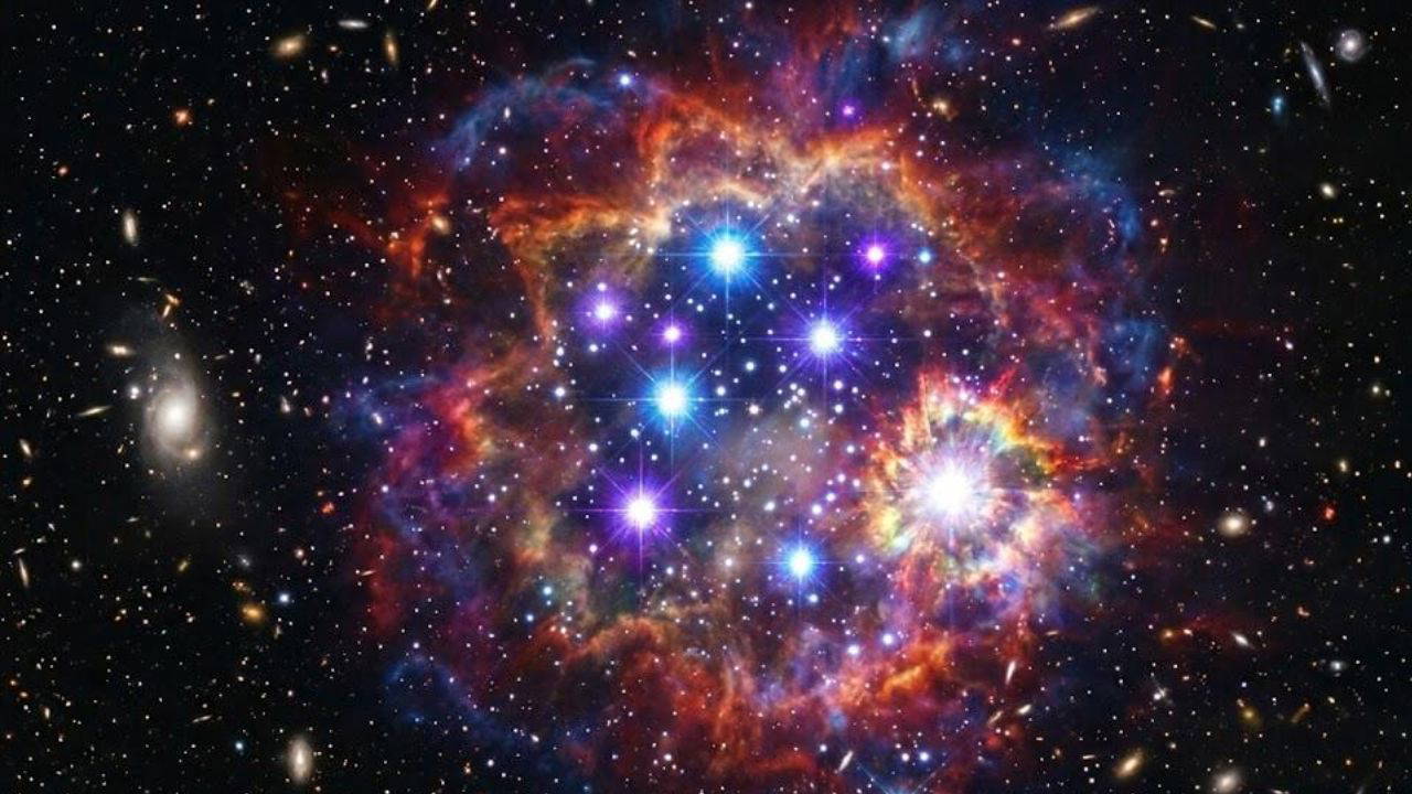 James Webb Teleskobu’ndan Tarihi Keşif: Evrenin İlk Yıldızları Ortaya Çıkıyor