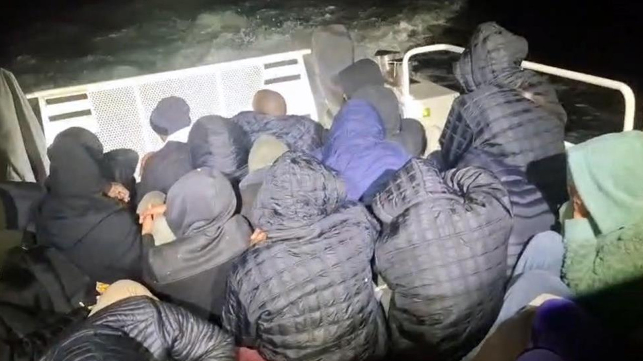 Ege Denizi’nde Yasa Dışı Göçü Önleyen Teknoloji: 28 Kaçak Göçmen Yakalandı