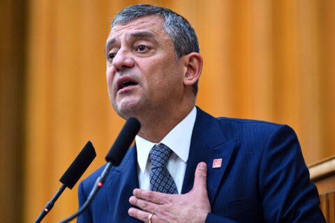 CHP’den ayrılacaklar mı? Özgür Özel’den net yanıt geldi