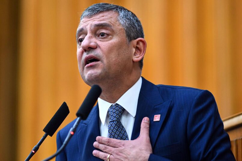 CHP’den ayrılacaklar mı? Özgür Özel’den net yanıt geldi
