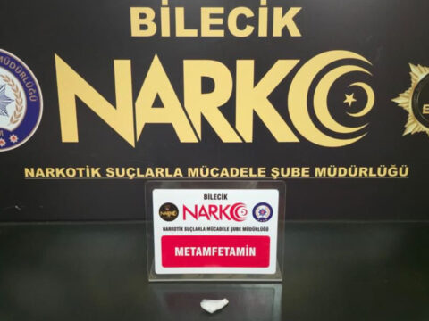 Bilecikte uyusturucu operasyonu metamfetamin ele gecirildi acpmEgZ8